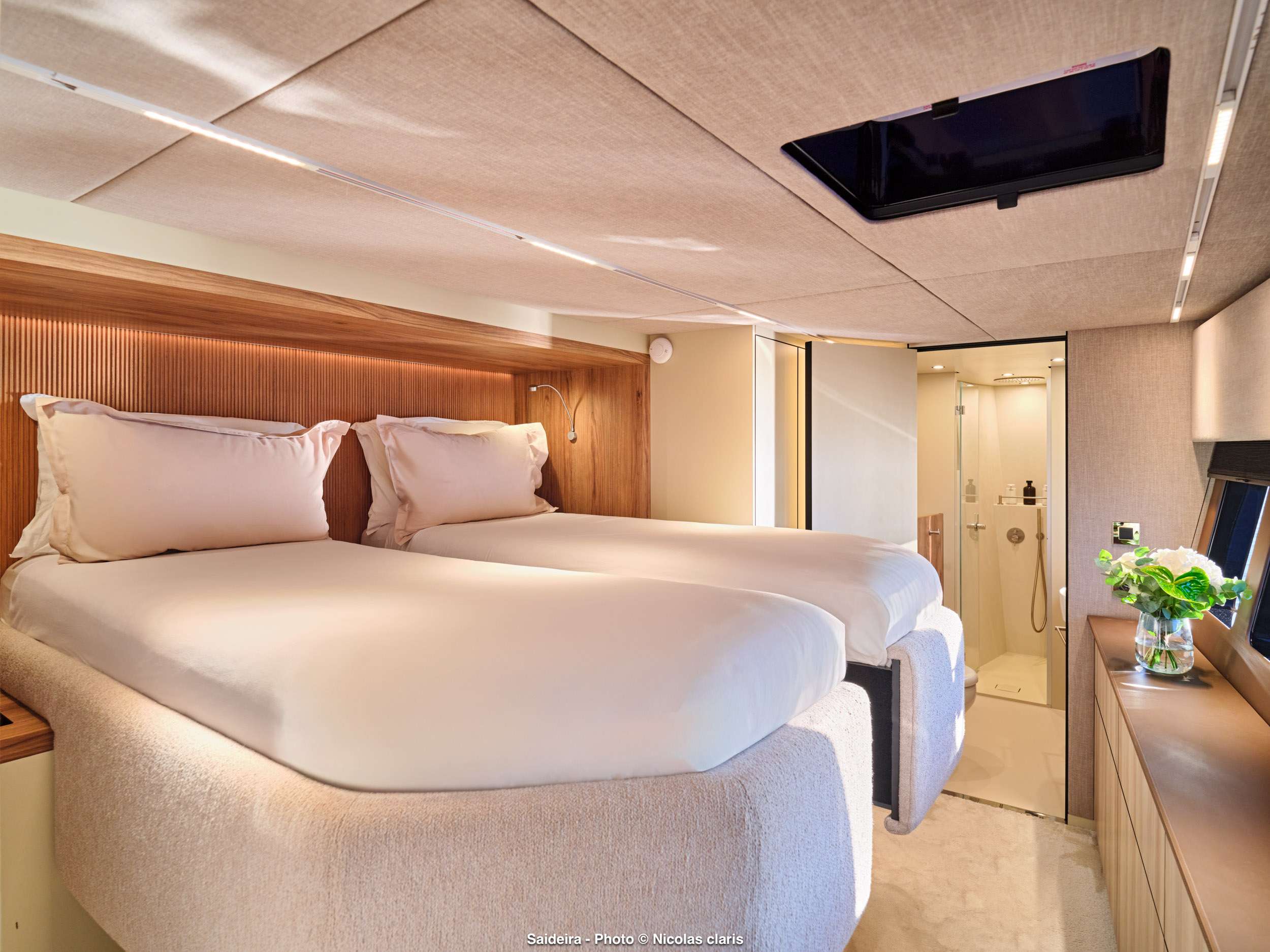 SAIDERA exterior — luxury yacht charter