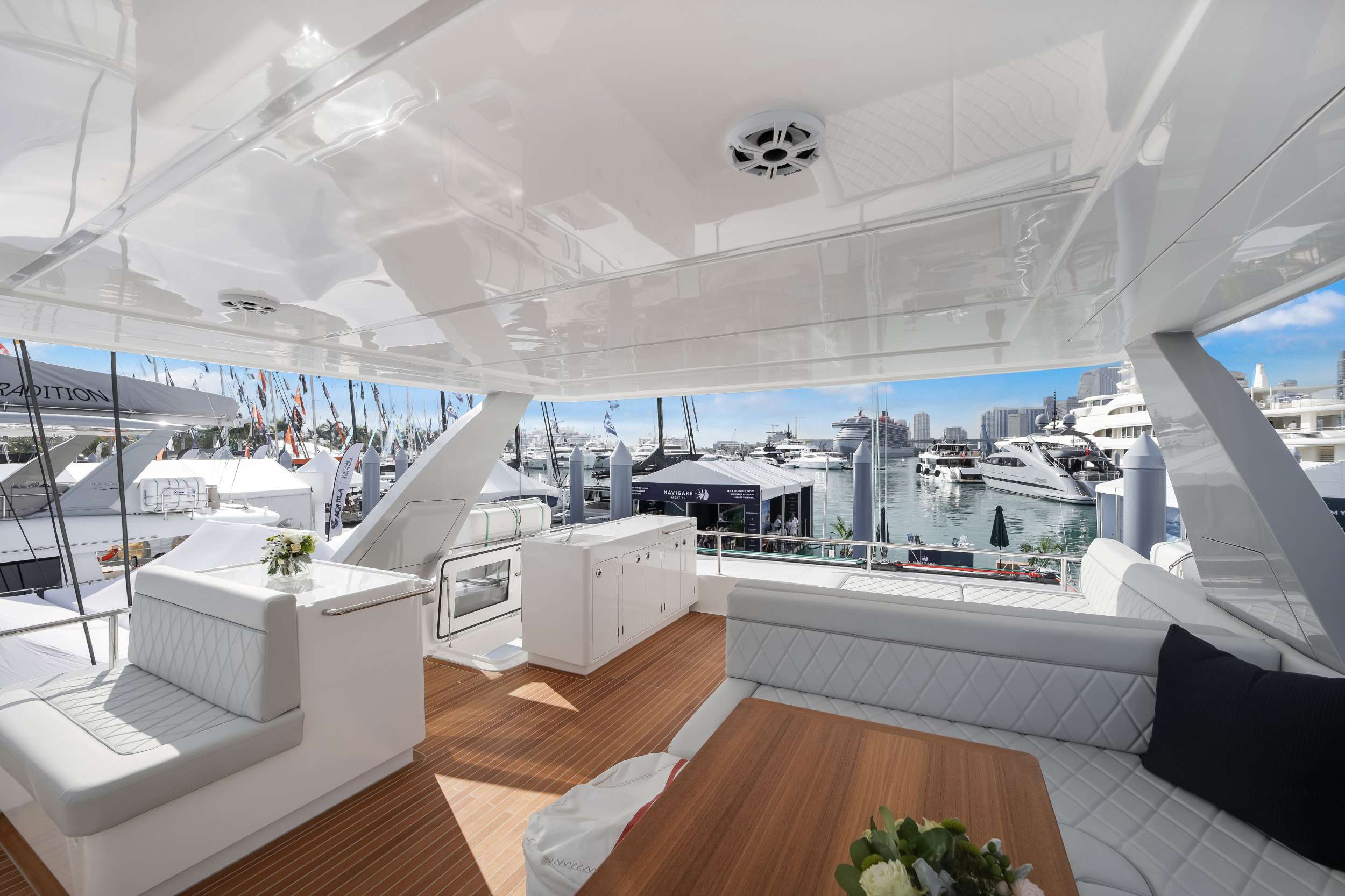 RUM RUNNER exterior — luxury yacht charter