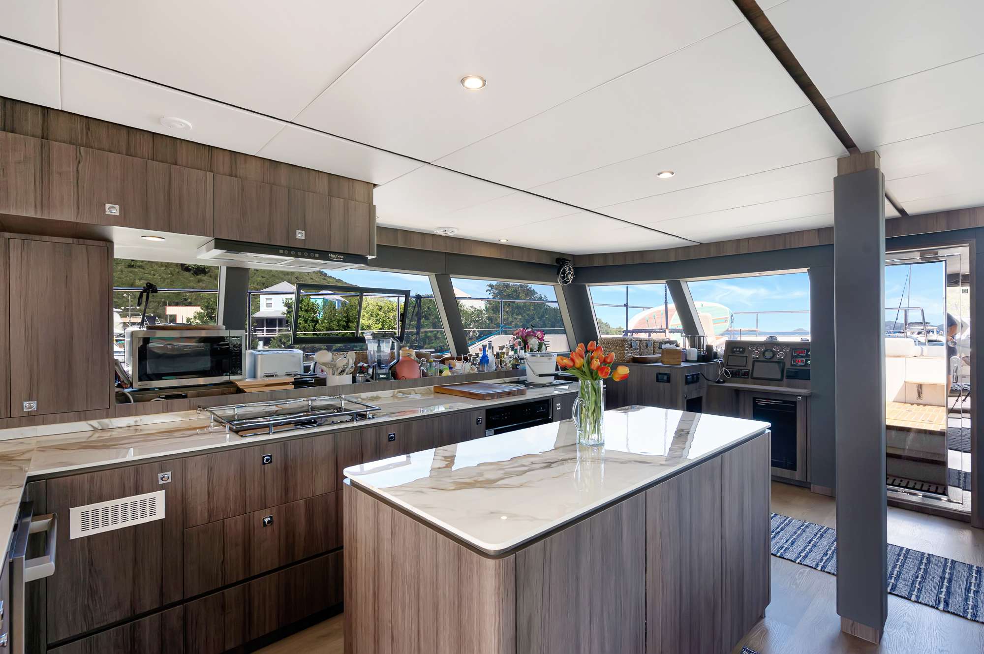 RUM RUNNER exterior — luxury yacht charter