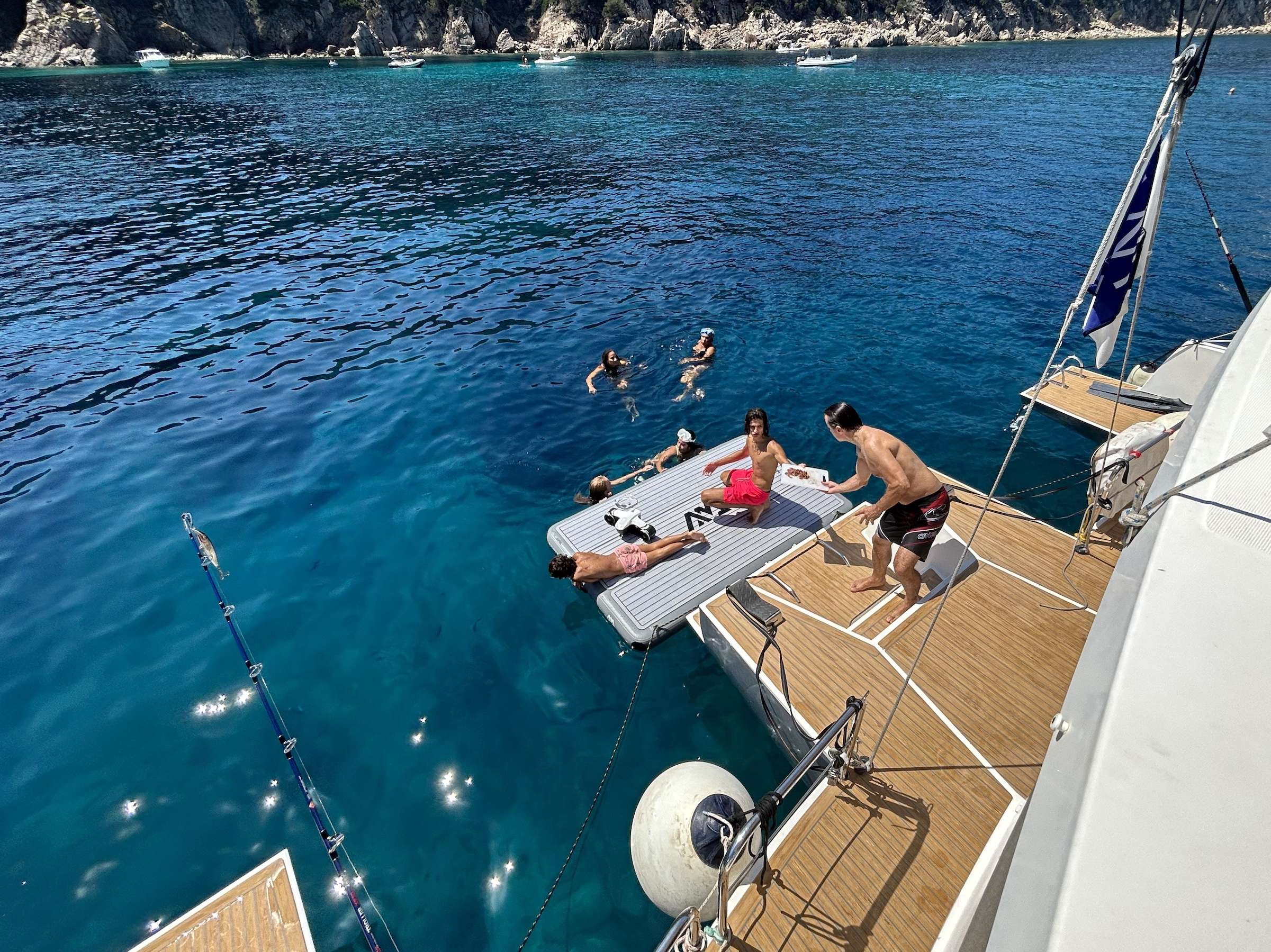 L'OCTANT exterior — luxury yacht charter