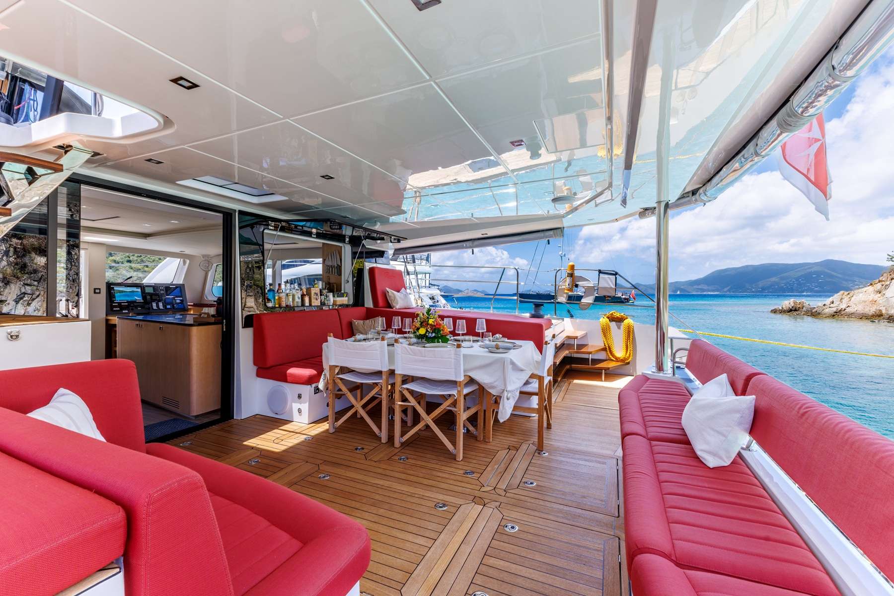 MYMLAN II exterior — luxury yacht charter