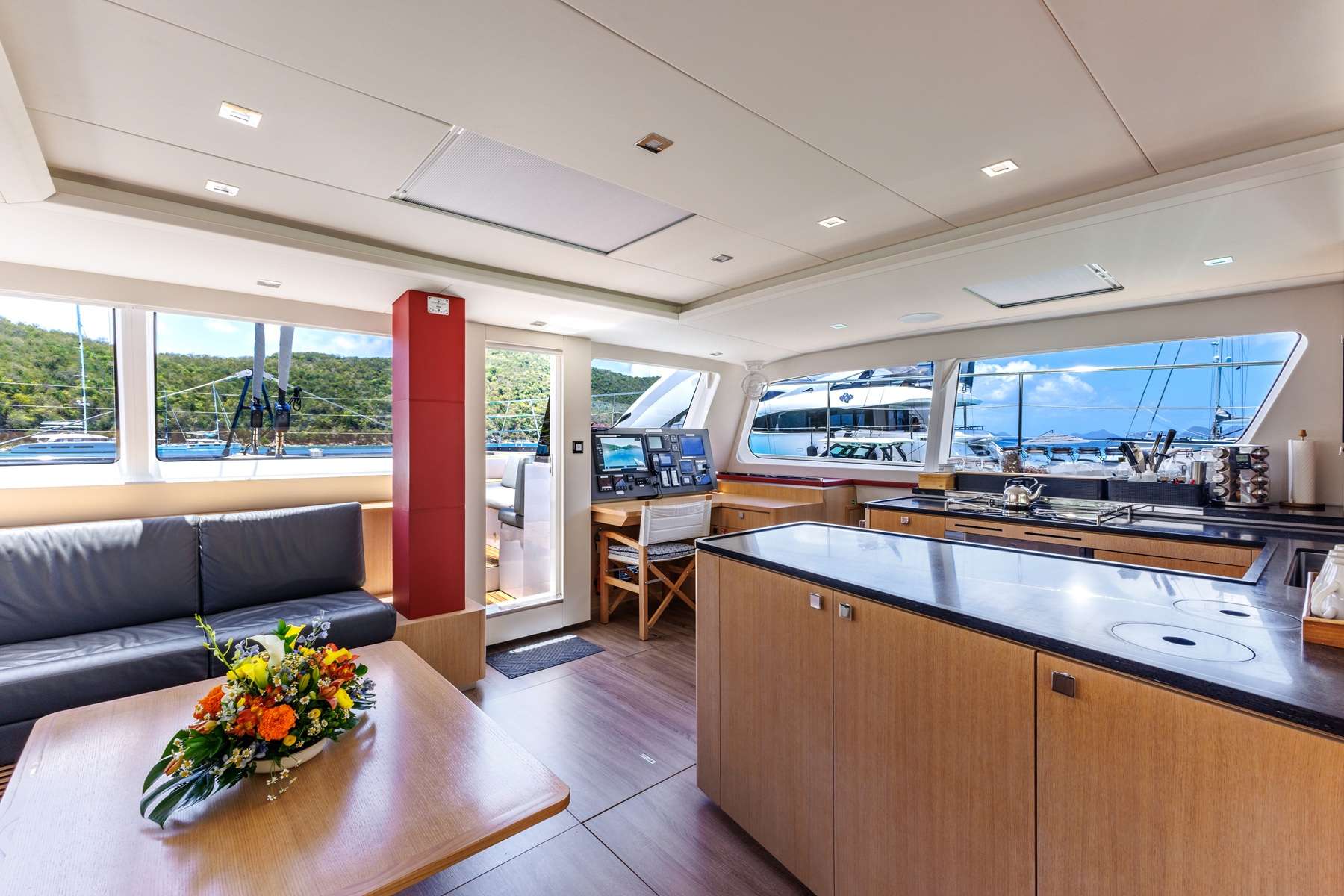 MYMLAN II exterior — luxury yacht charter
