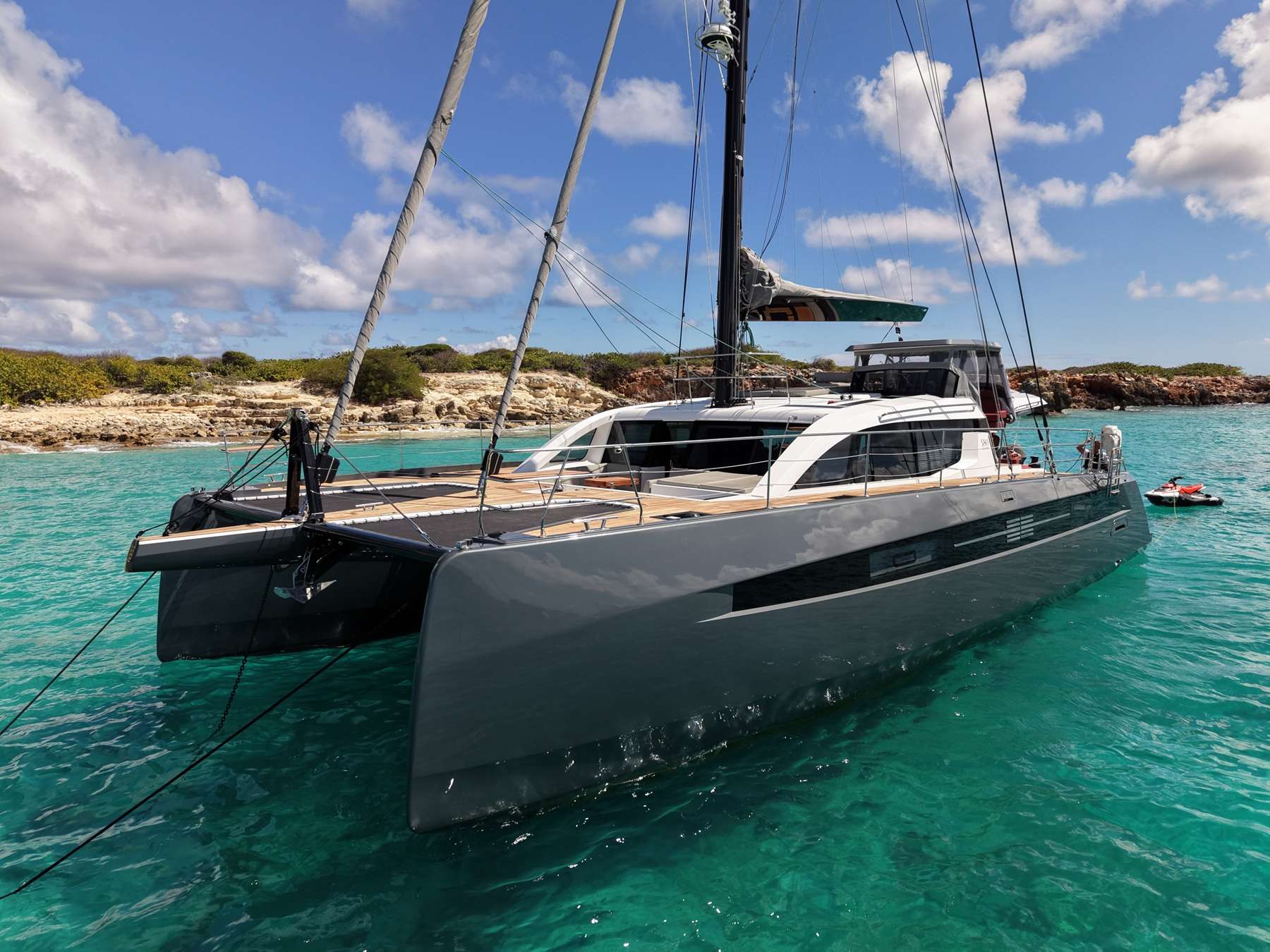 MYMLAN II — yacht for charter in the Grenadines MYMLAN II — crewed catamaran for charter in St Vincent & The Grenadines