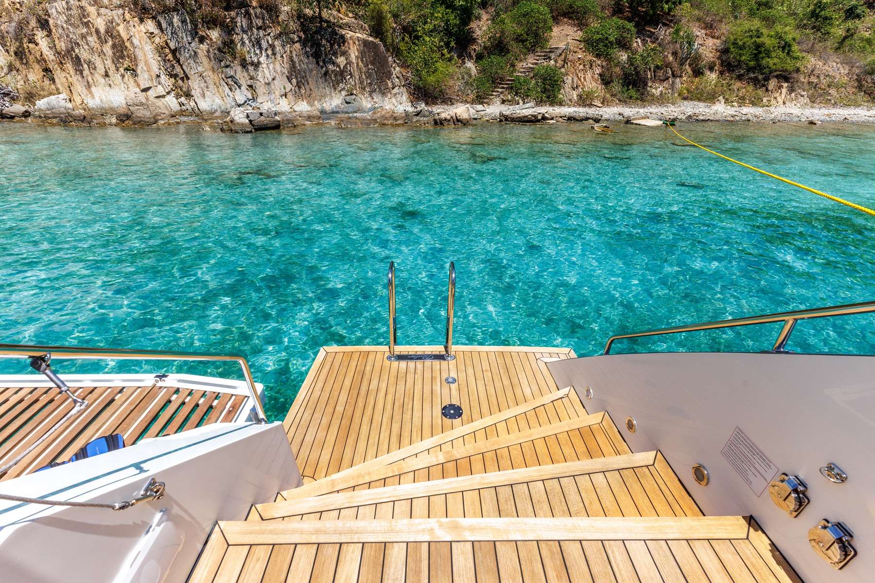 MYMLAN II exterior — luxury yacht charter