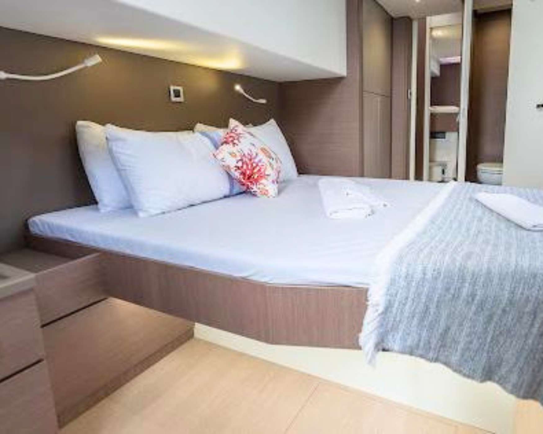 MY MARINA exterior — luxury yacht charter