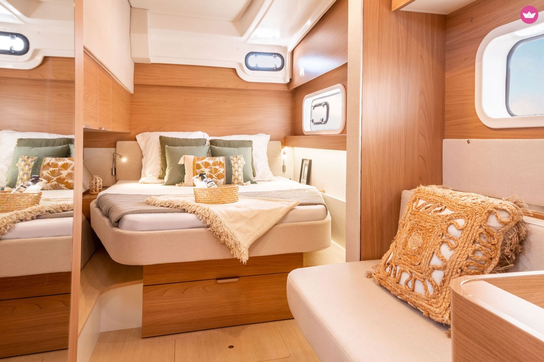 BALI CATSPACE 40 — bareboat catamaran charter photo 3