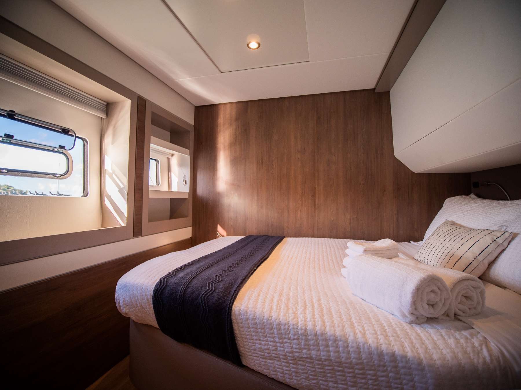 COCKTAILS & DREAMS exterior — luxury yacht charter
