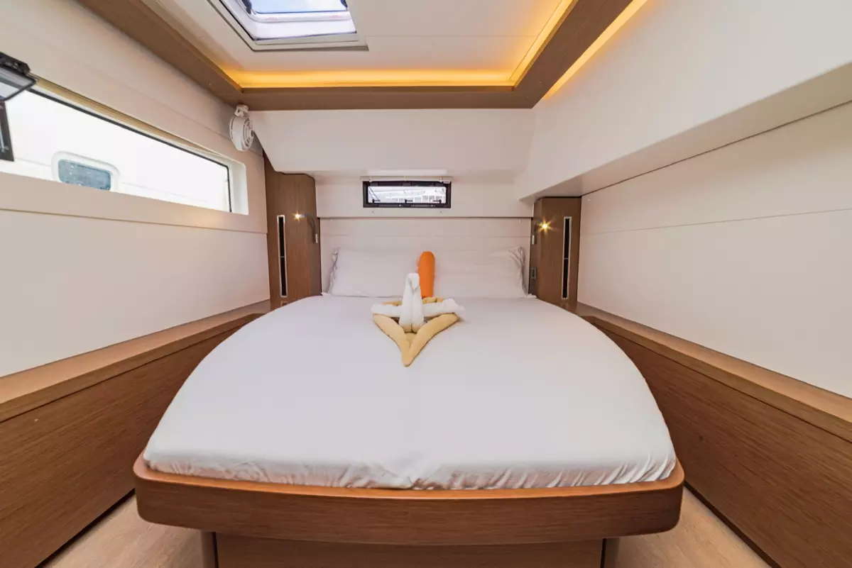 LAGOON 46 — bareboat catamaran charter photo 14