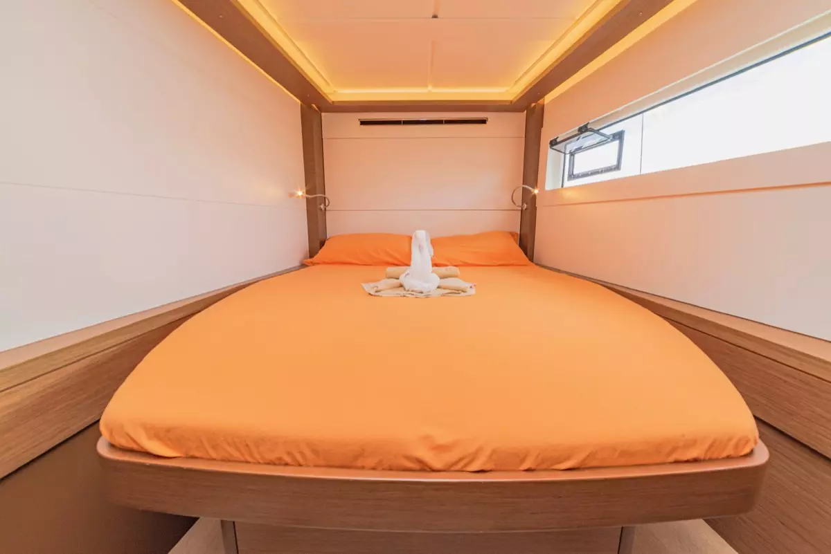 LAGOON 46 — bareboat catamaran charter photo 10