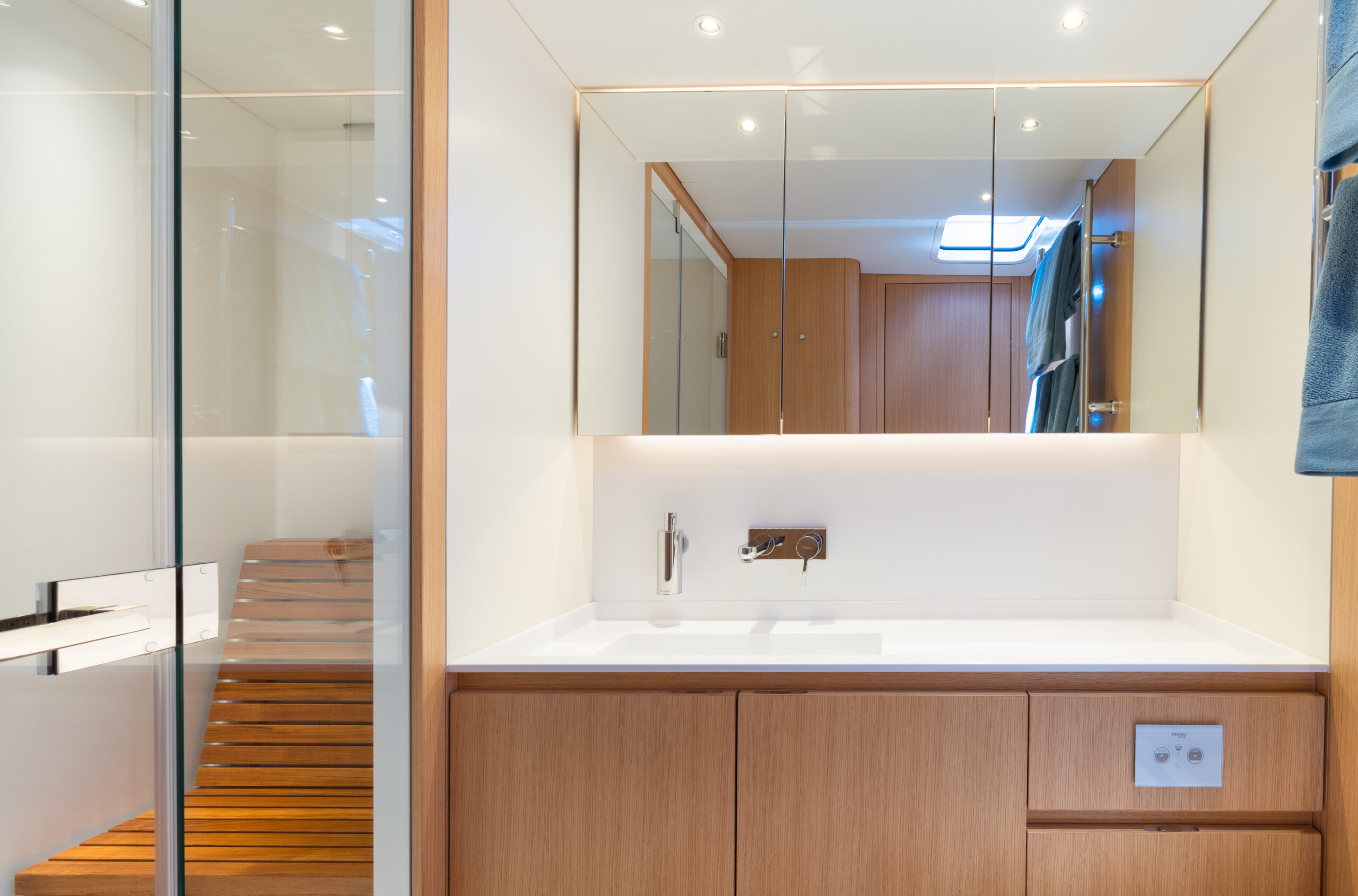 OPTIMIST exterior — luxury yacht charter