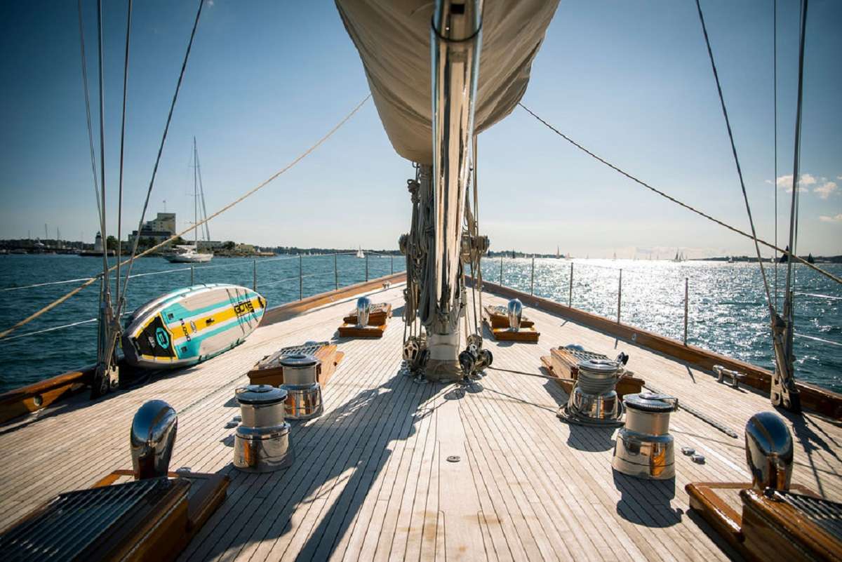 Aurelius - 111 ft exterior — luxury yacht charter
