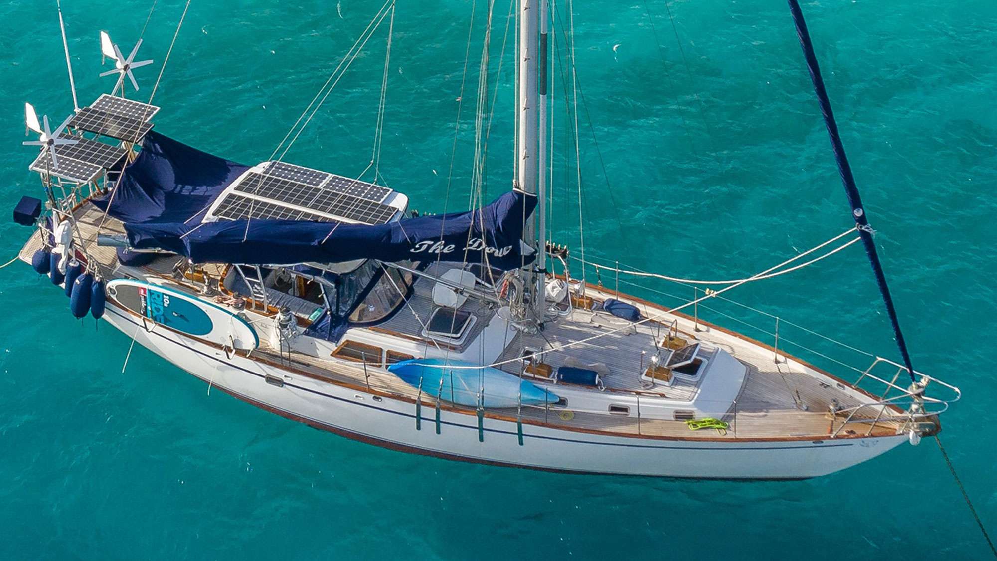 THE DOVE — yacht for charter in the Grenadines THE DOVE — crewed monohull for charter in St Vincent & The Grenadines