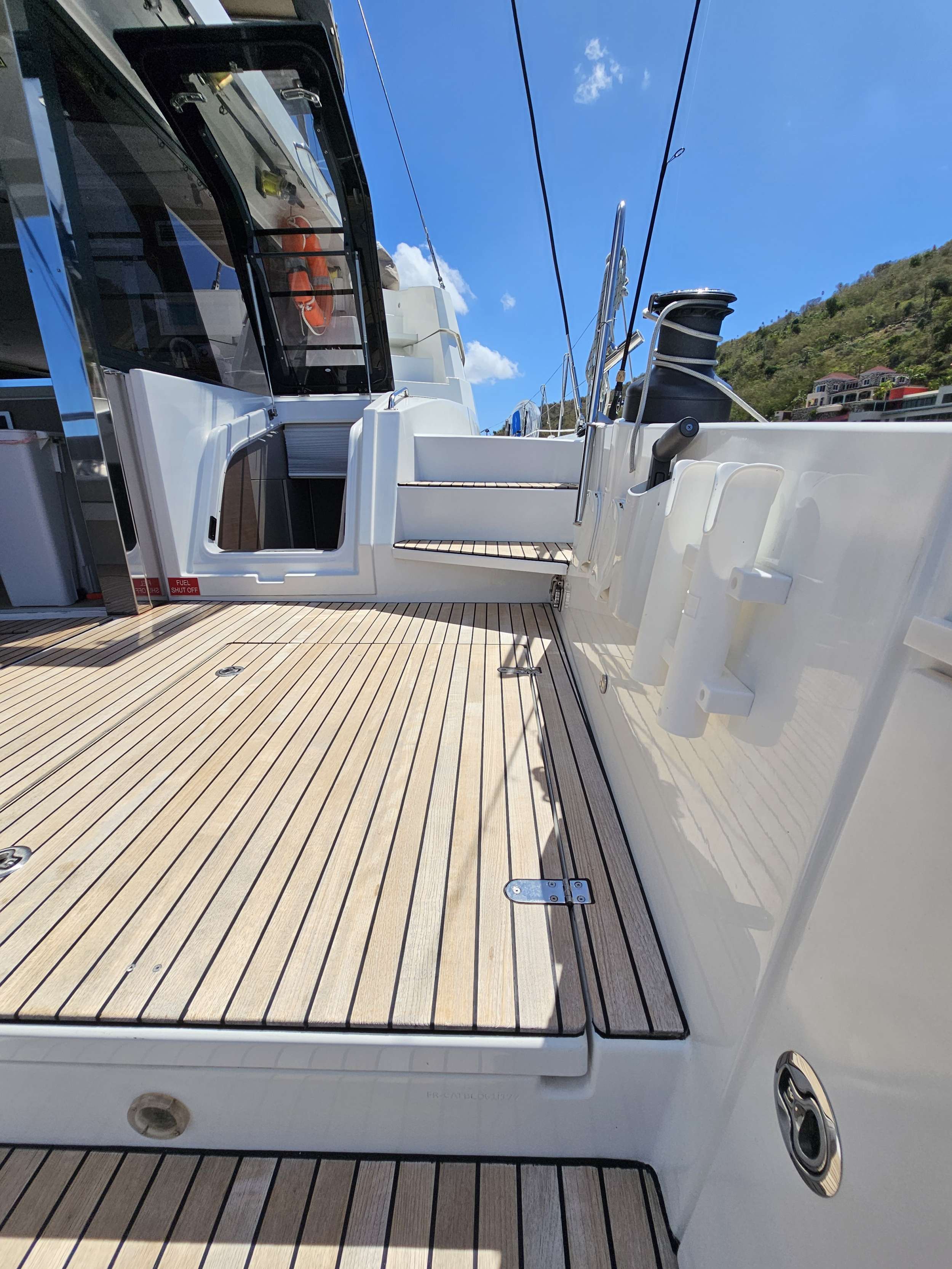CRYSTAL DREAMS exterior — luxury yacht charter