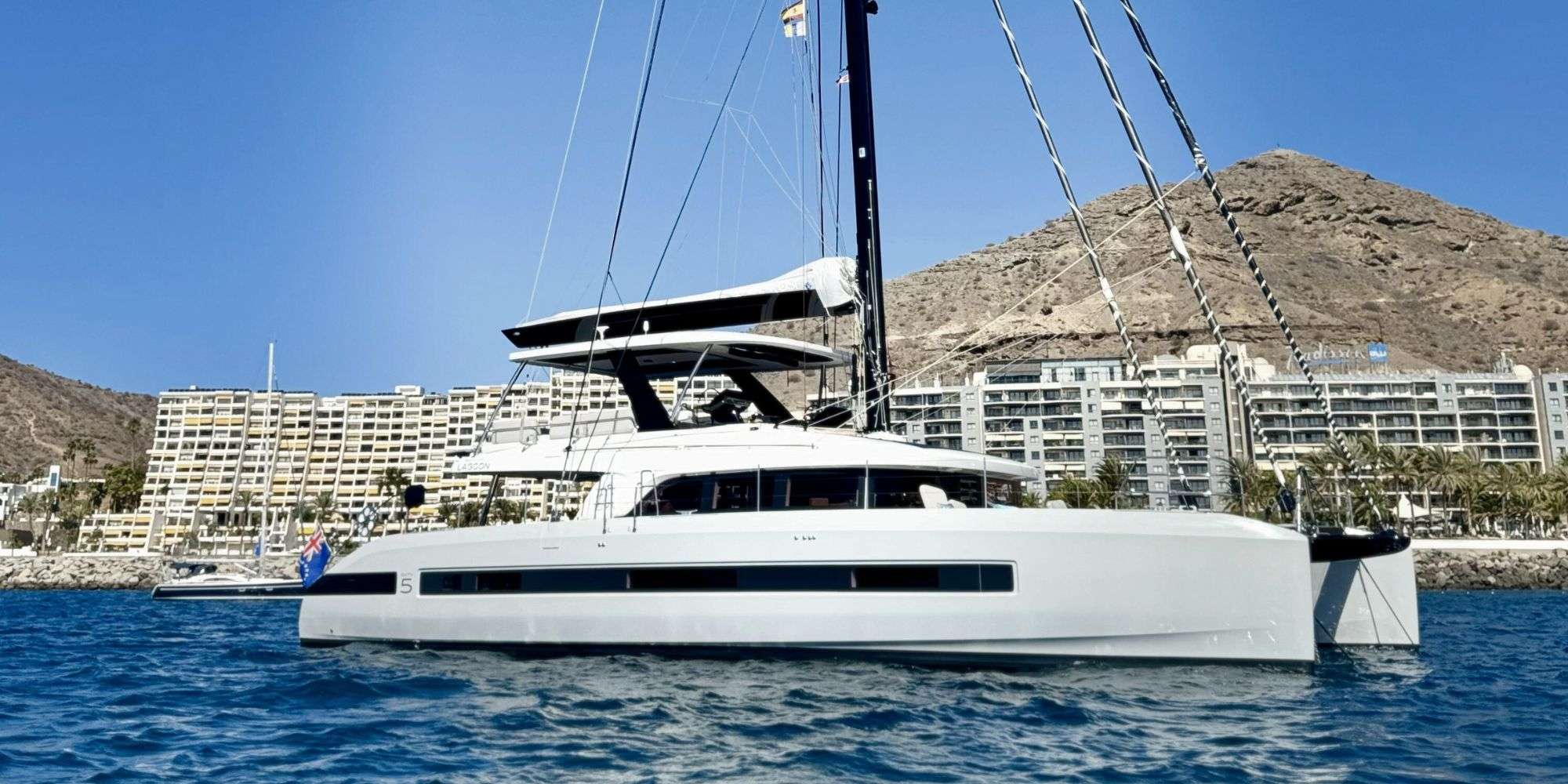 LADY ROSE exterior — luxury yacht charter