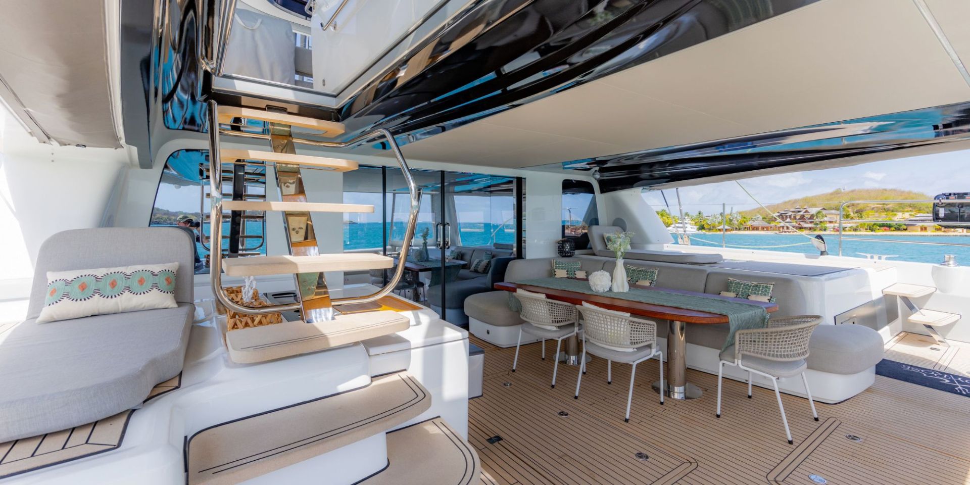 LADY ROSE exterior — luxury yacht charter
