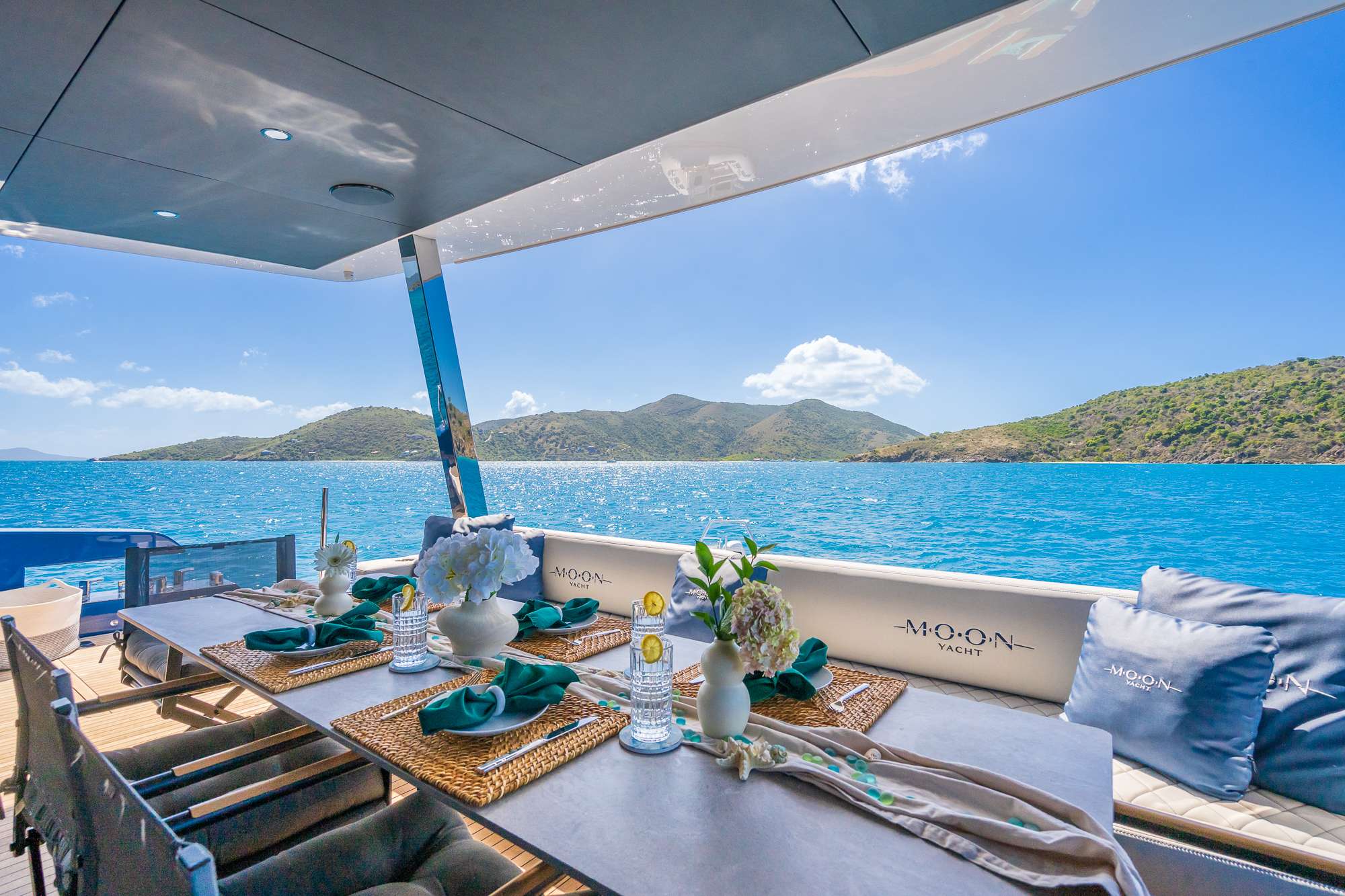 PERFECT MOON exterior — luxury yacht charter