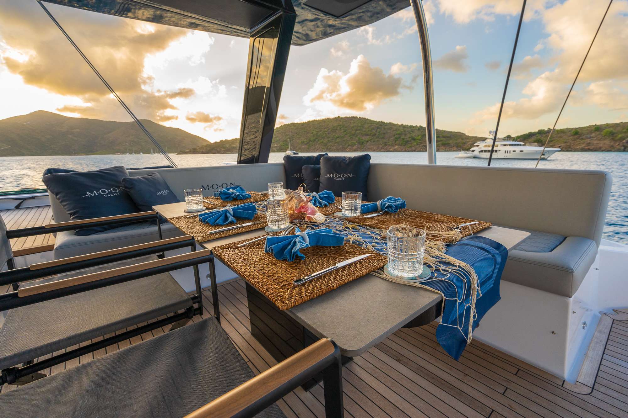 PERFECT MOON exterior — luxury yacht charter
