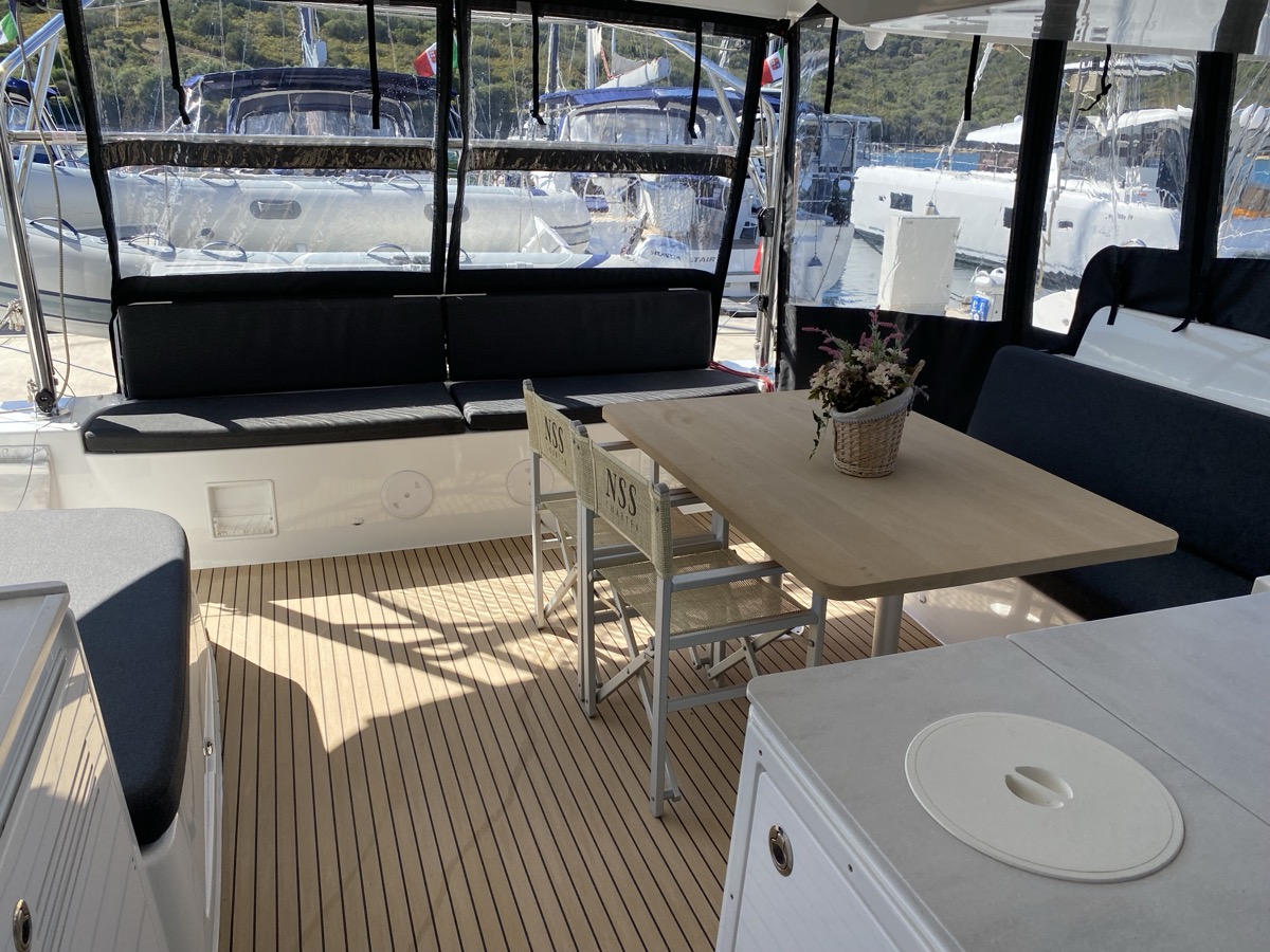 HERCULES — bareboat catamaran charter photo 12
