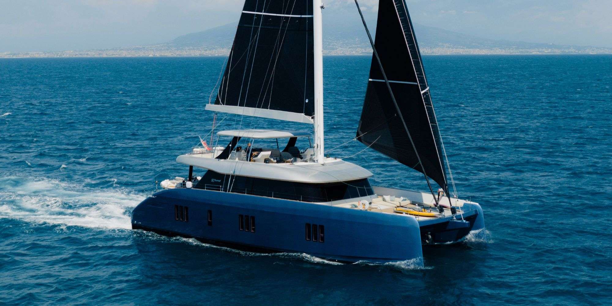 MANA KAI exterior — luxury yacht charter
