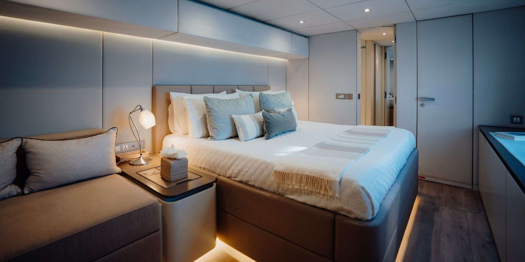 MANA KAI exterior — luxury yacht charter