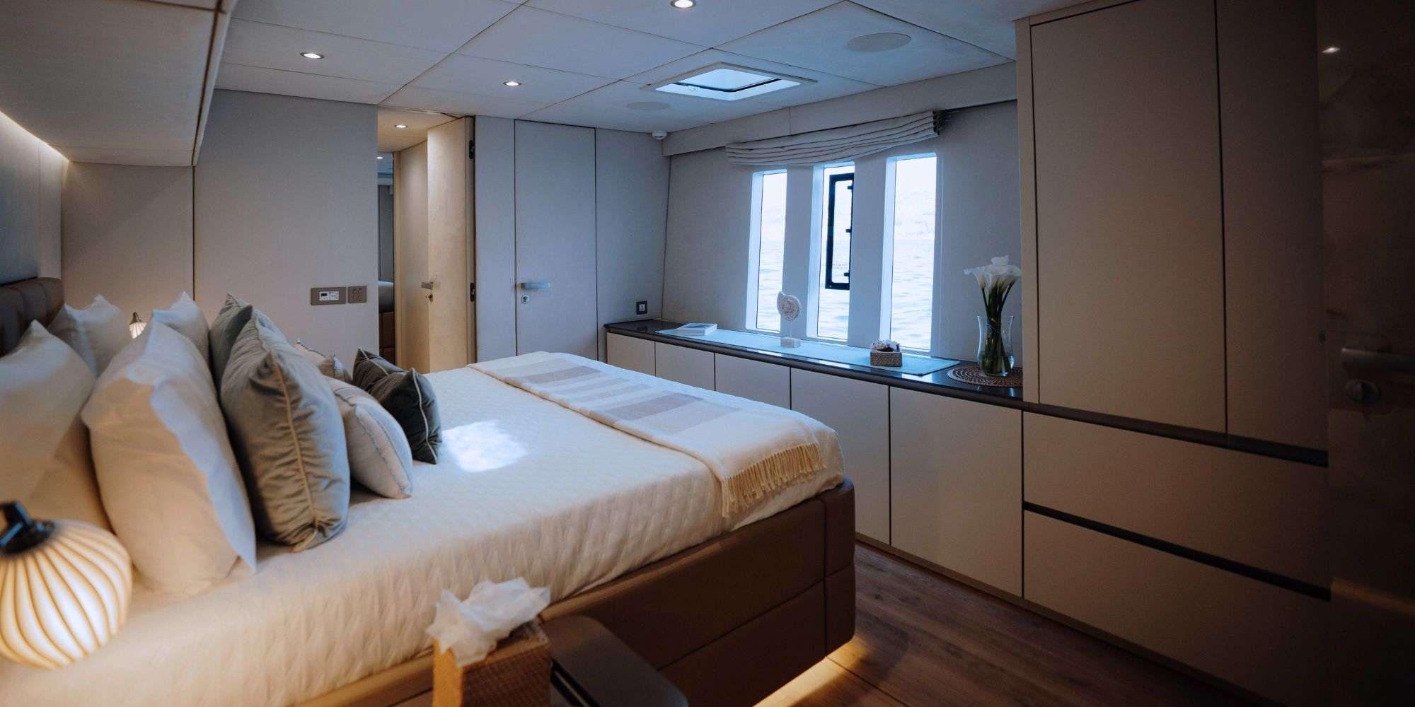 MANA KAI exterior — luxury yacht charter