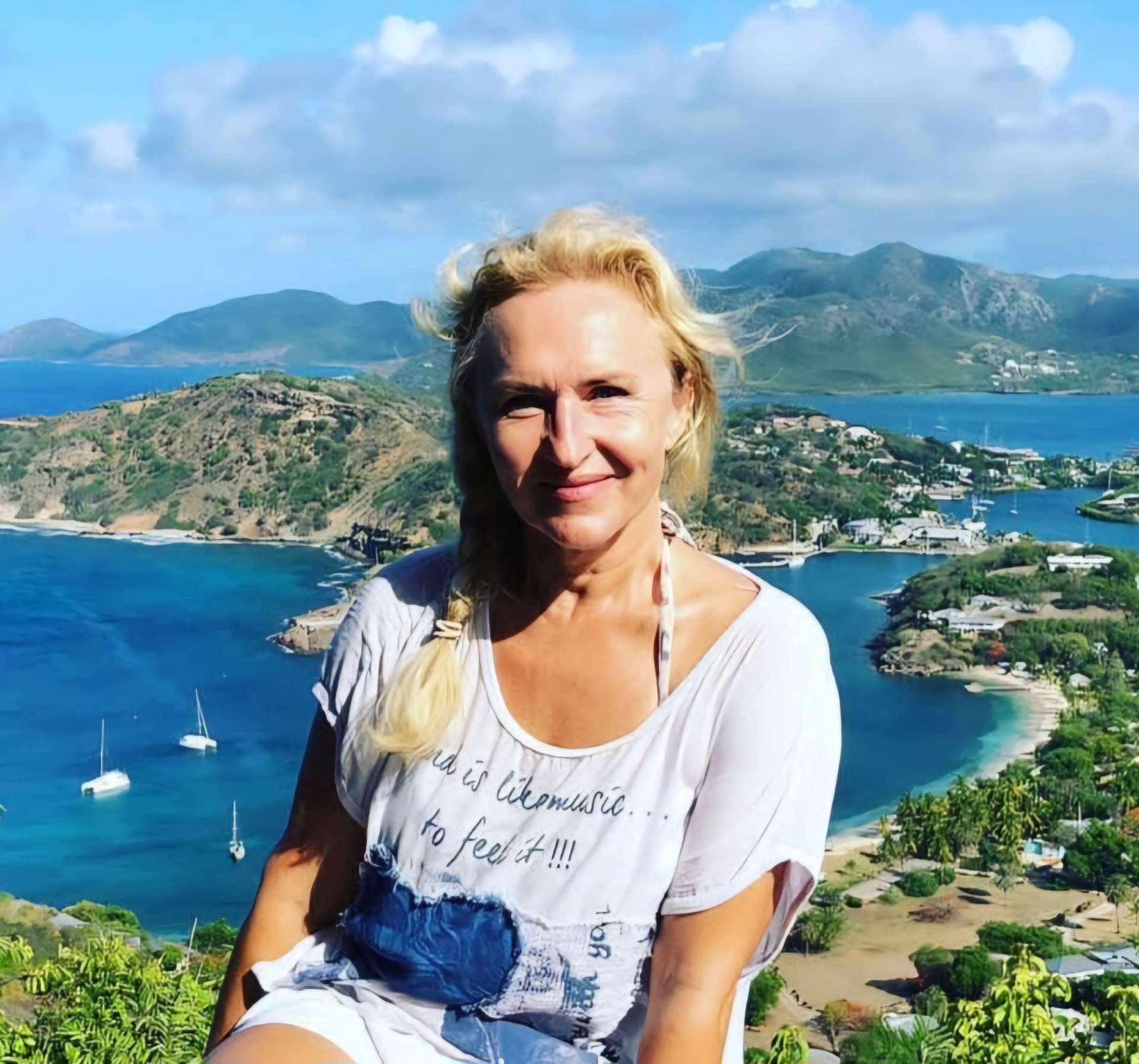 SARA exterior — luxury yacht charter