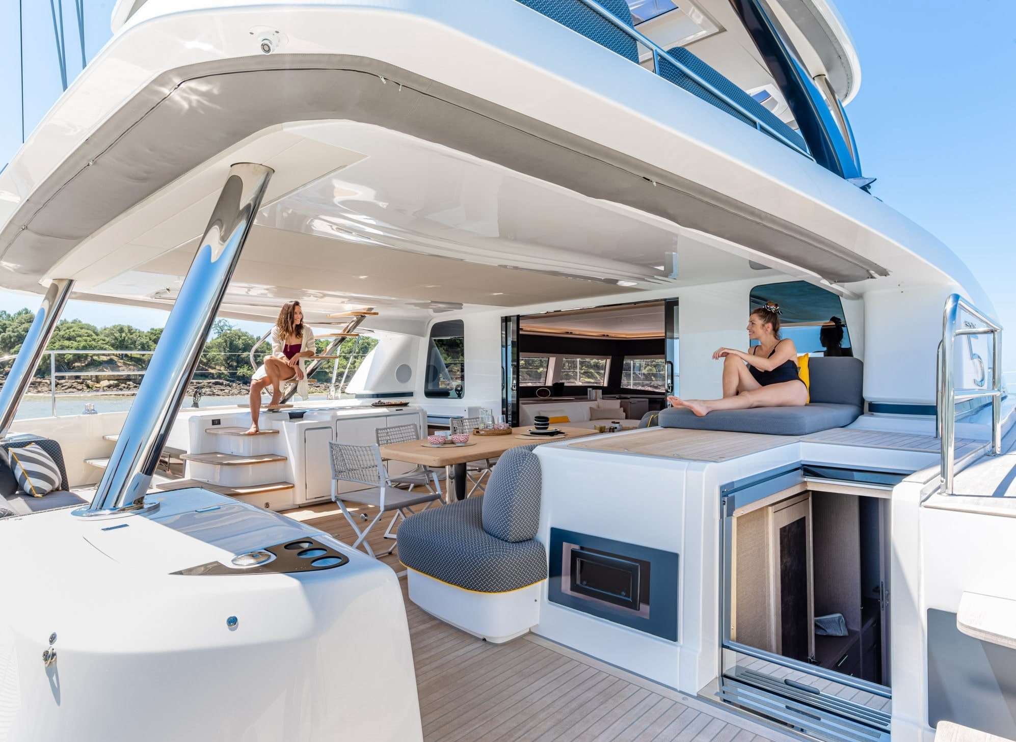 REVERIE exterior — luxury yacht charter