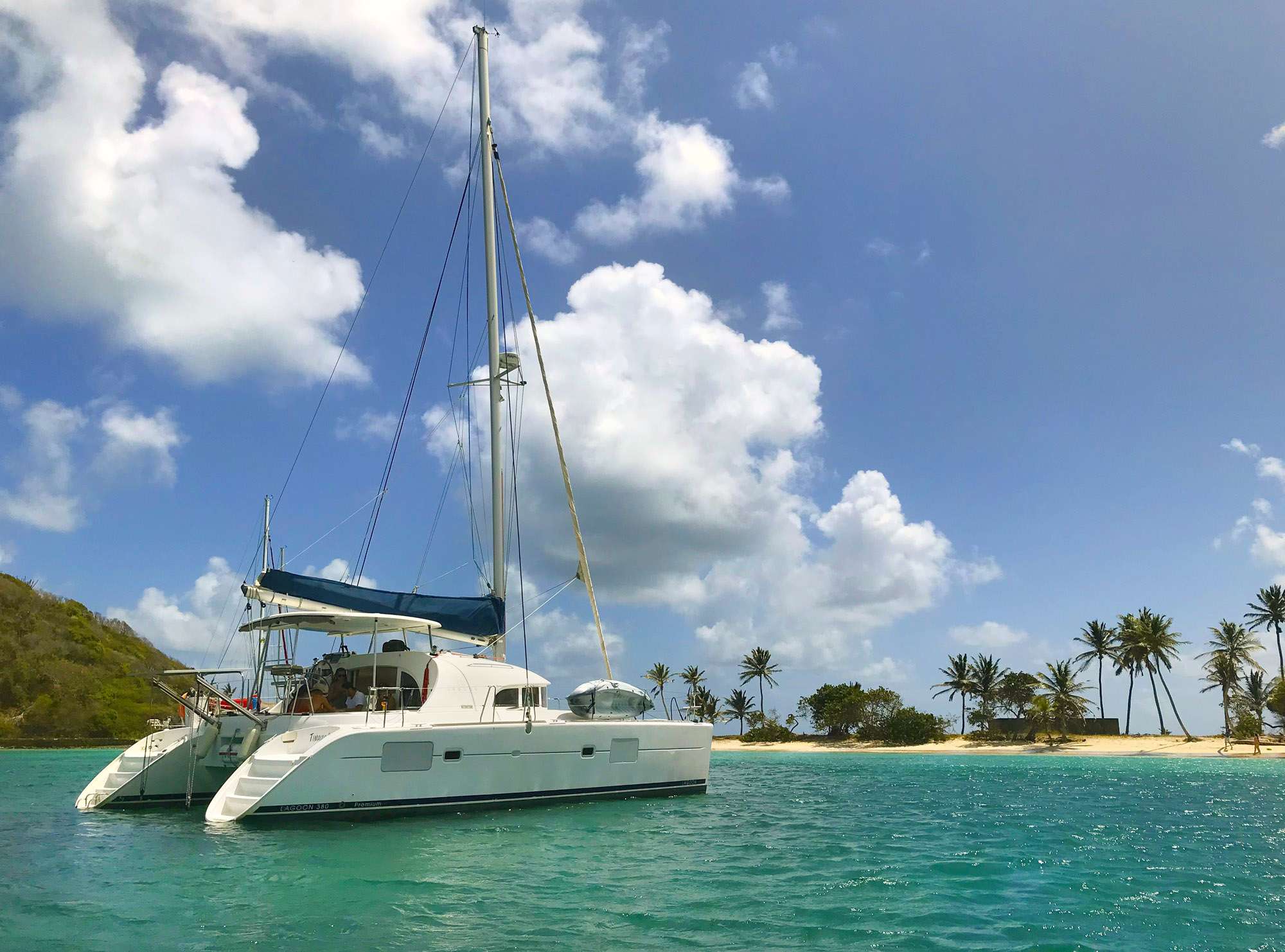 TIMAIAO 2 — yacht for charter in the Grenadines TIMAIAO 2 — crewed catamaran for charter in St Vincent & The Grenadines