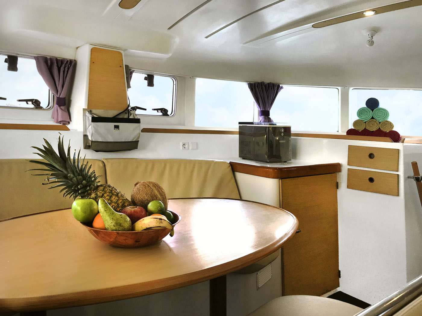 TIMAIAO 2 exterior — luxury yacht charter
