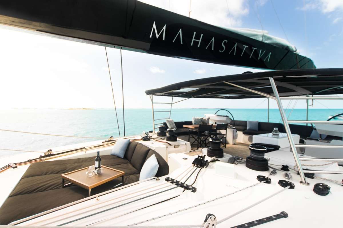 Mahasattva - Lagoon 62ft