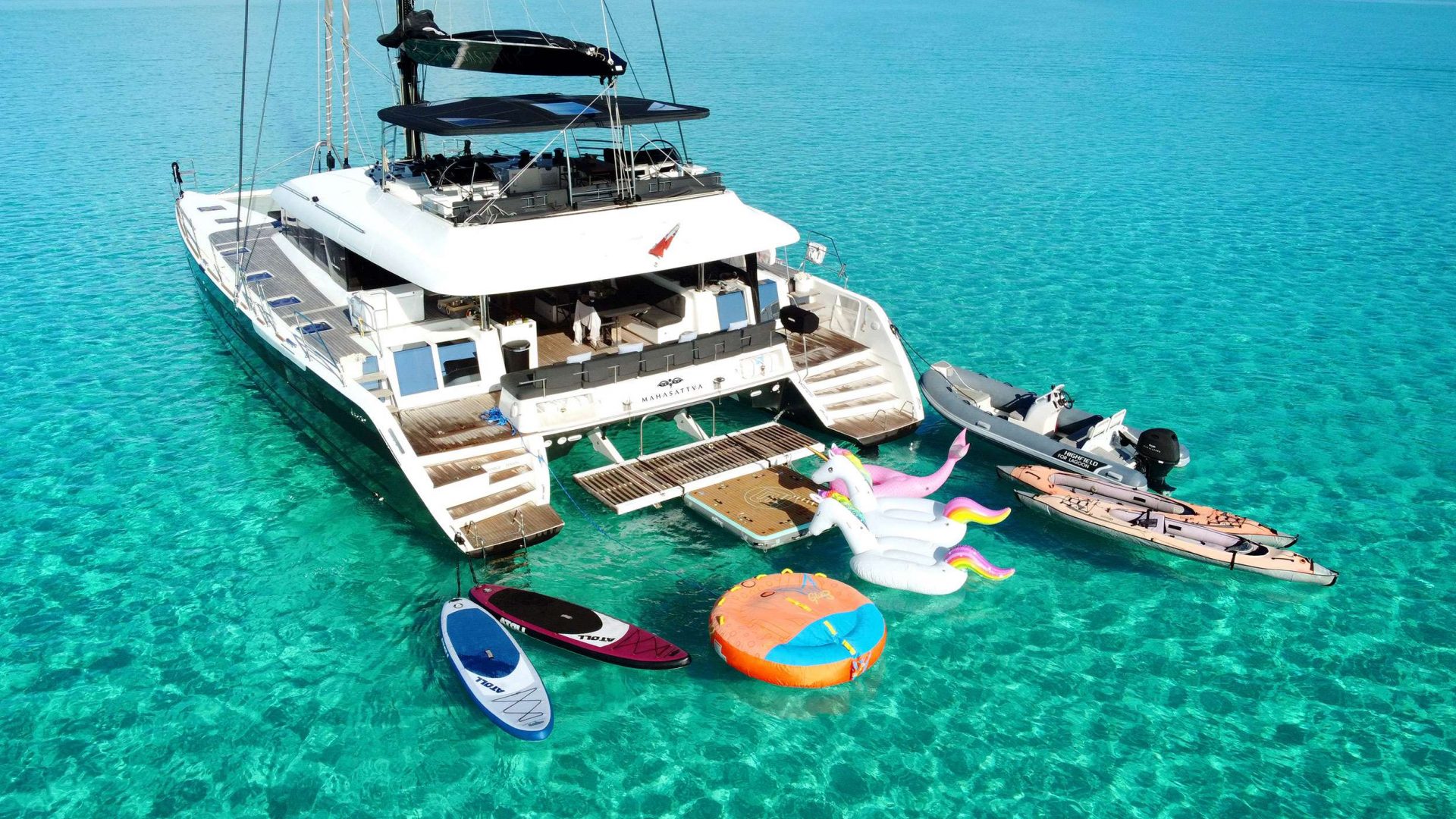 MAHASSATTVA — yacht for charter in the Grenadines MAHASSATTVA — crewed catamaran for charter in St Vincent & The Grenadines