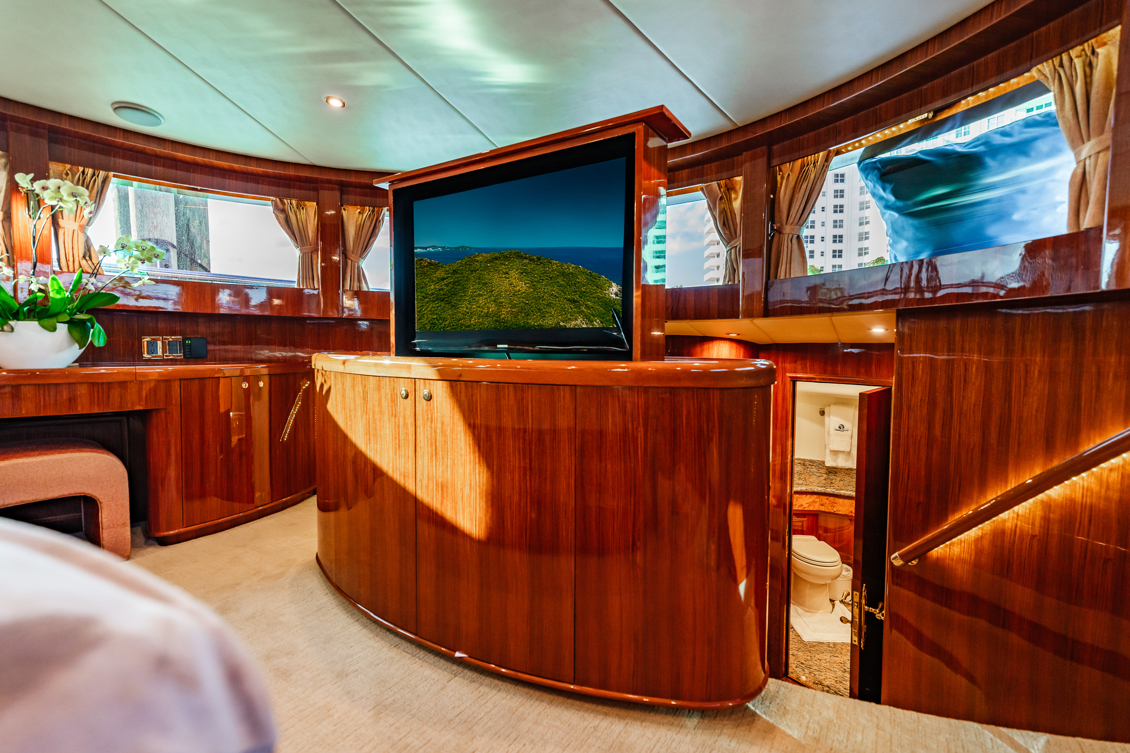 SOUTHERN BELLE exterior — luxury yacht charter