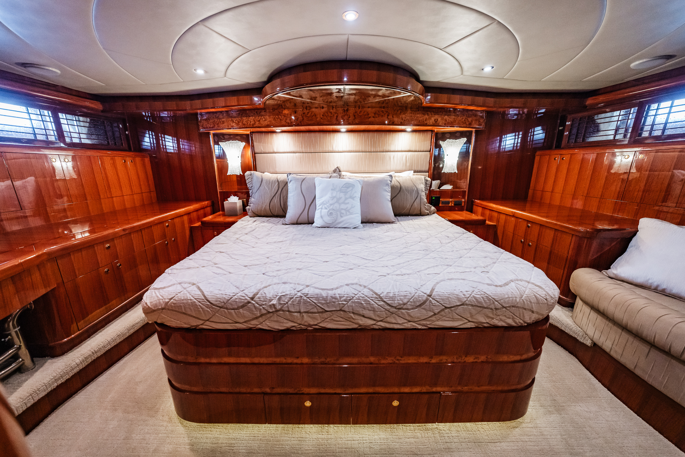 SOUTHERN BELLE exterior — luxury yacht charter