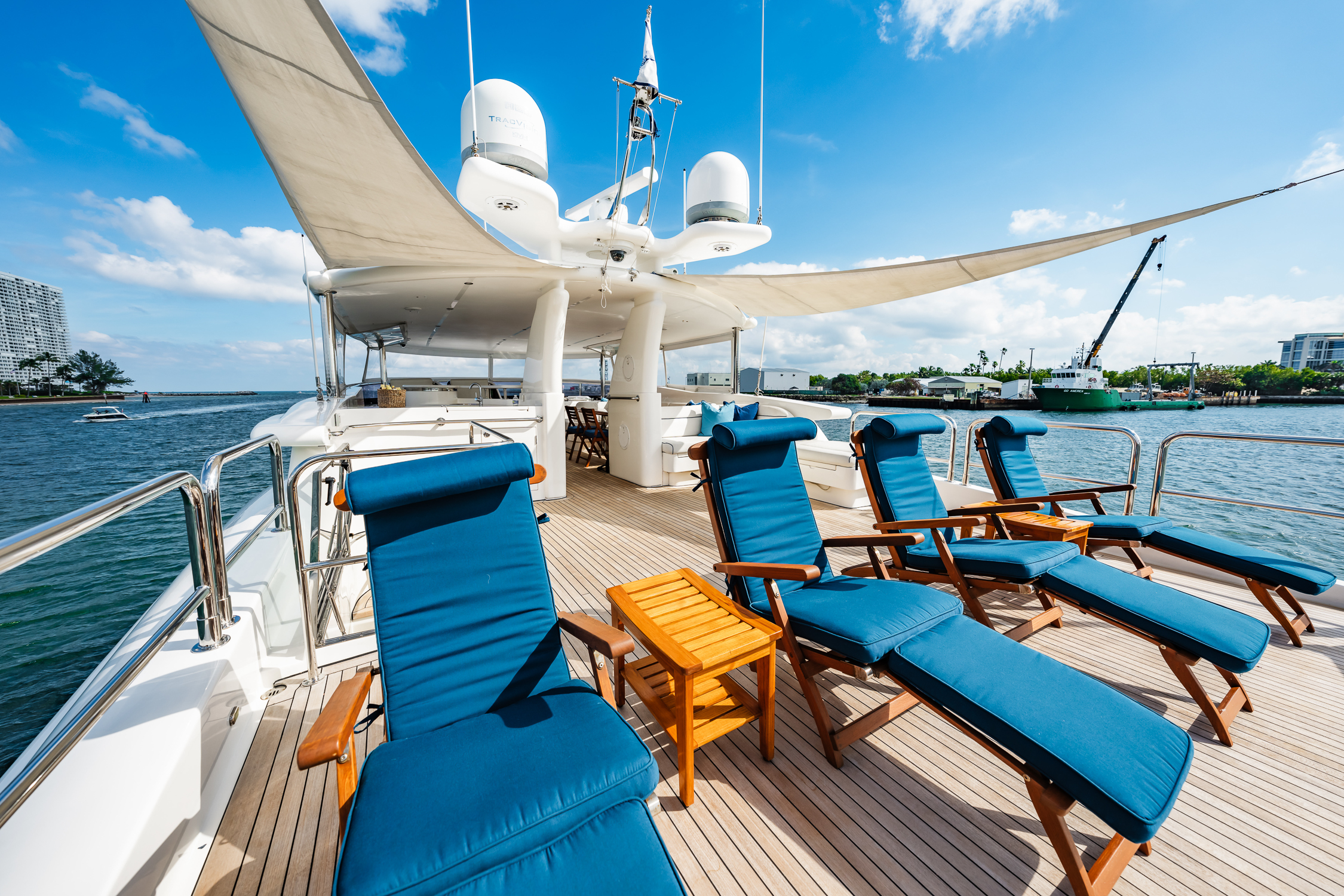 SOUTHERN BELLE exterior — luxury yacht charter
