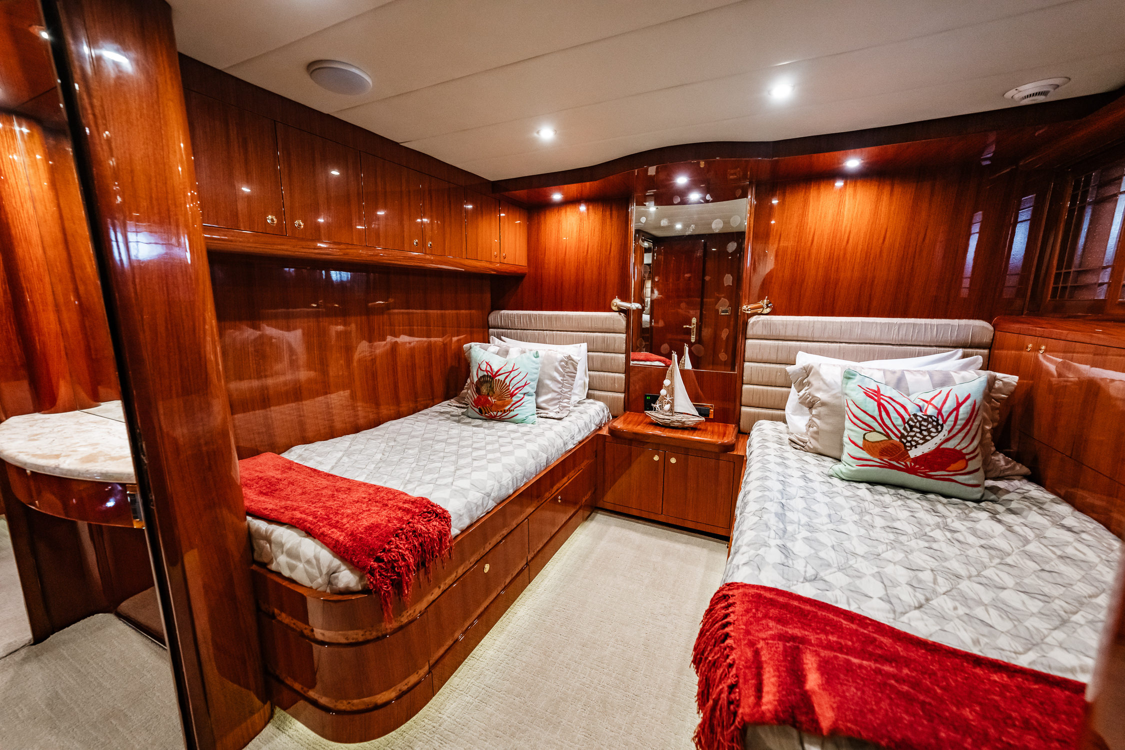 SOUTHERN BELLE exterior — luxury yacht charter