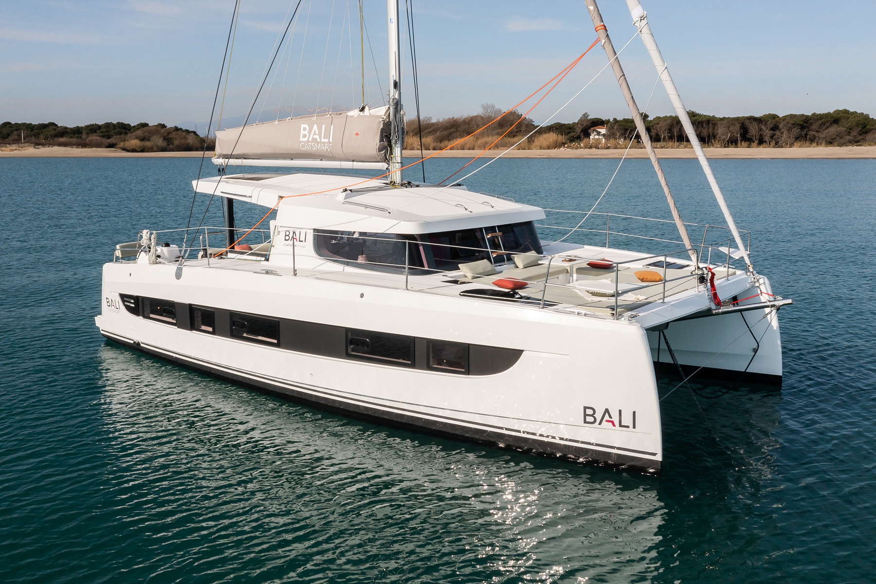 Bali Catsmart 39 — bareboat catamaran charter photo 5