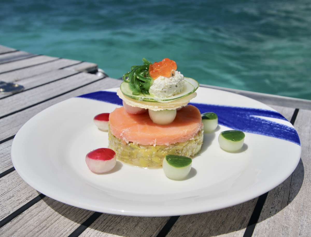 ISOLA exterior — luxury yacht charter