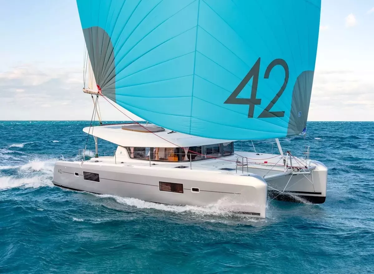 LAGOON 42 — yacht for charter in the Grenadines LAGOON 42 — bareboat for charter in St Vincent & The Grenadines