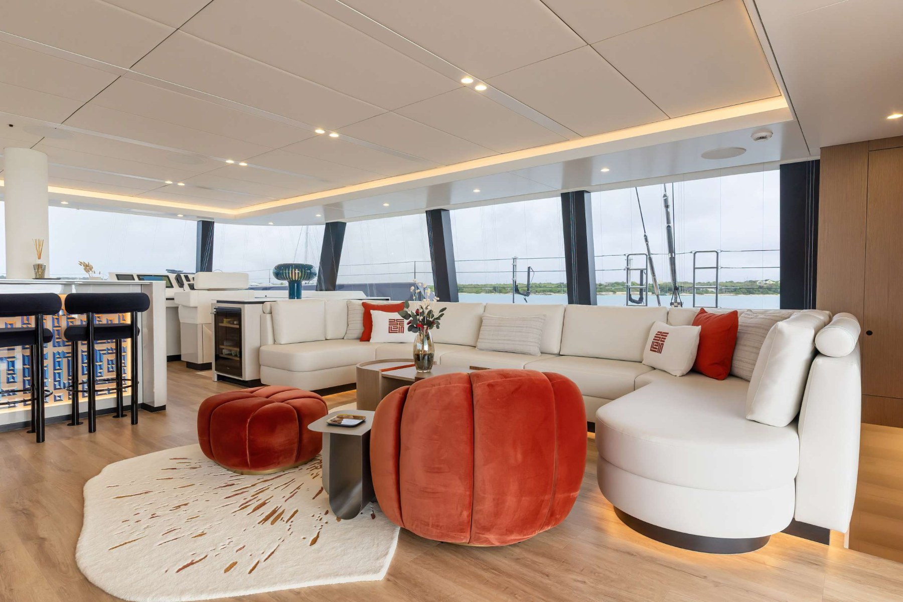 BELLDIA exterior — luxury yacht charter
