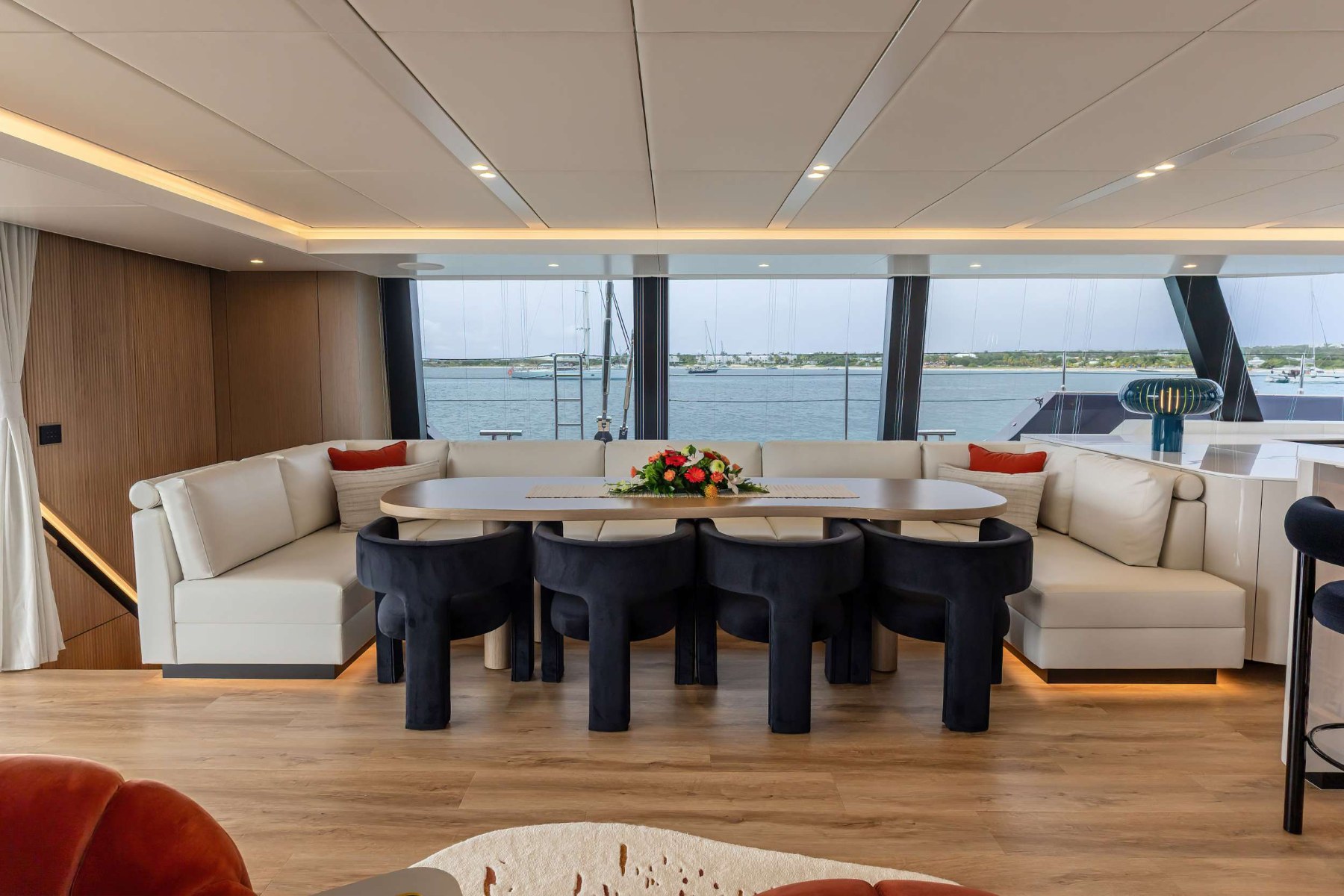 BELLDIA exterior — luxury yacht charter